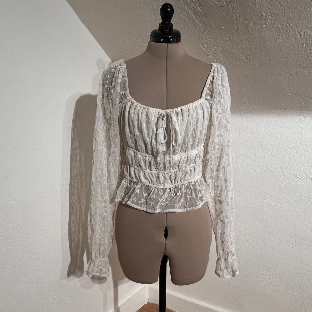 Dainty Cream Lace Romantic Cottagecore Embroidered Peplum Top Size L